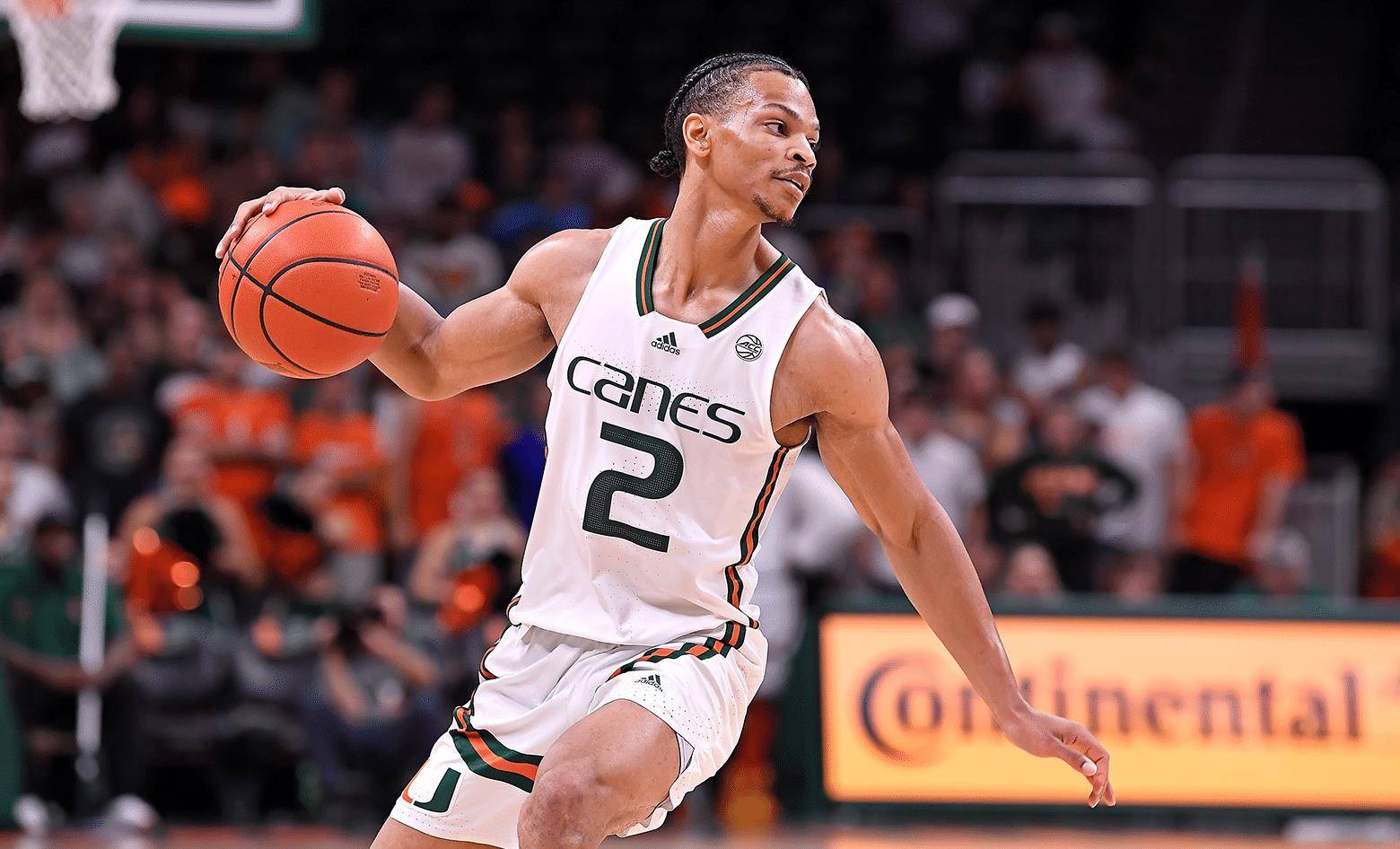 赛地聚焦——社区盾转会期热度飙升，法兰克福门线救险，气氛紧张，球探报告显示潜力的简单介绍