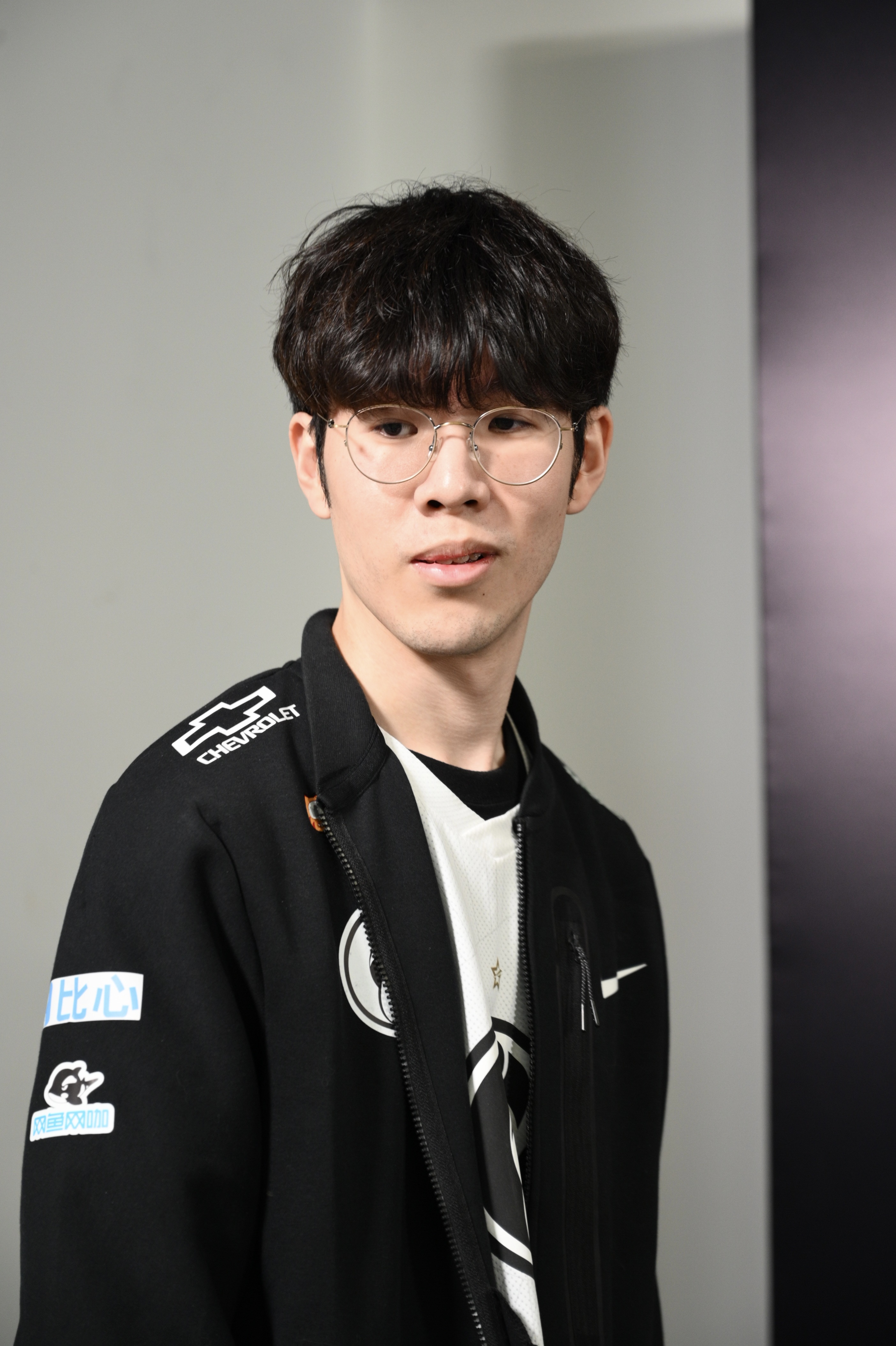 TheShy赛事官方发布精彩发挥新规，FPX争议不断！的简单介绍